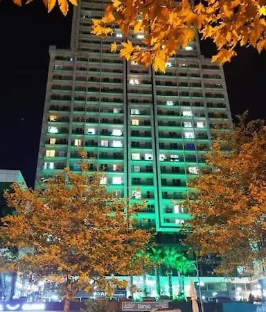 2 Bedroom Apartment,2 Bathrooms 公寓 *